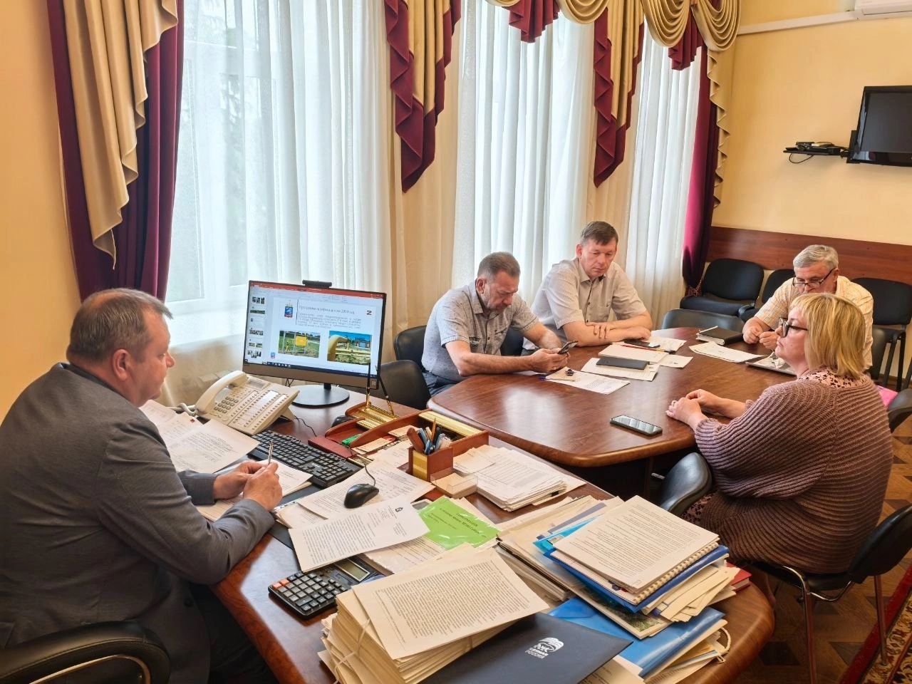 С самыми разными вопросами