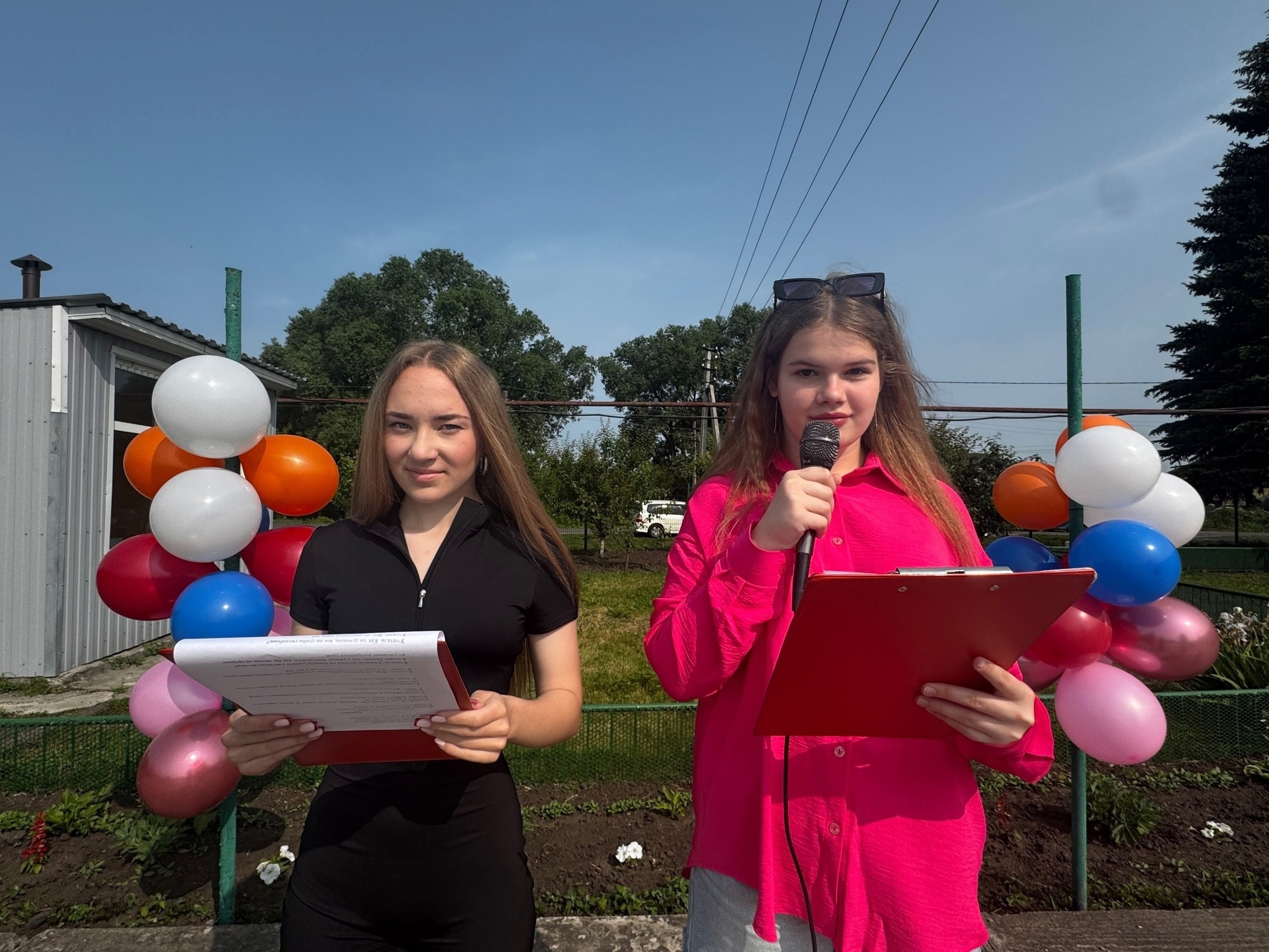 В Новопоселеновской школе открылся лагерь «Радуга»