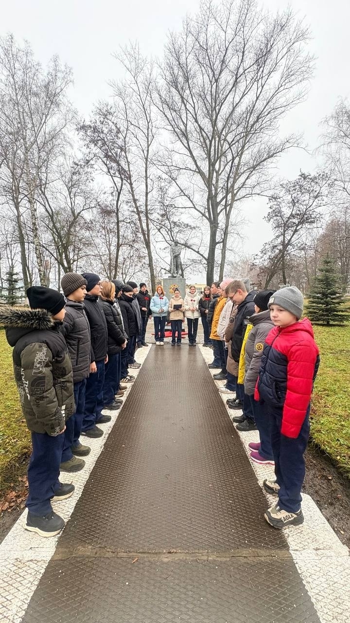 Чтим защитников Родины